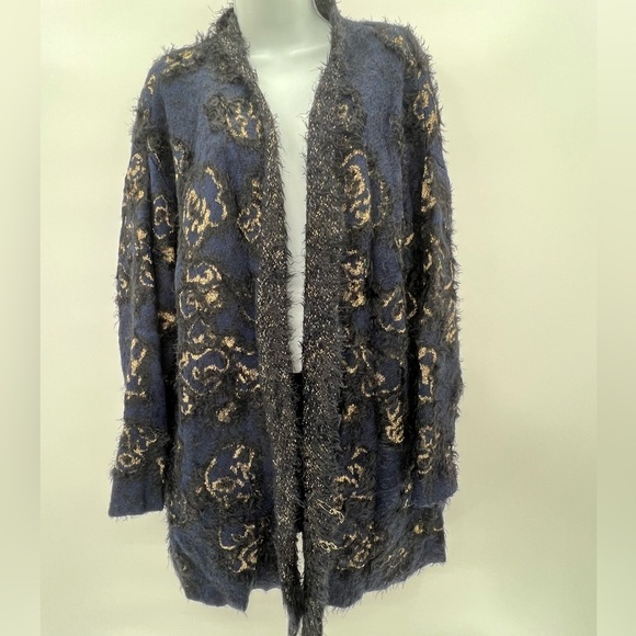 Lane Bryant Leaf Print Sweater – Size 22/24 - Picture 2 of 6